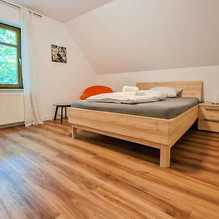 بيت للعطل Leybucht غريتسيل